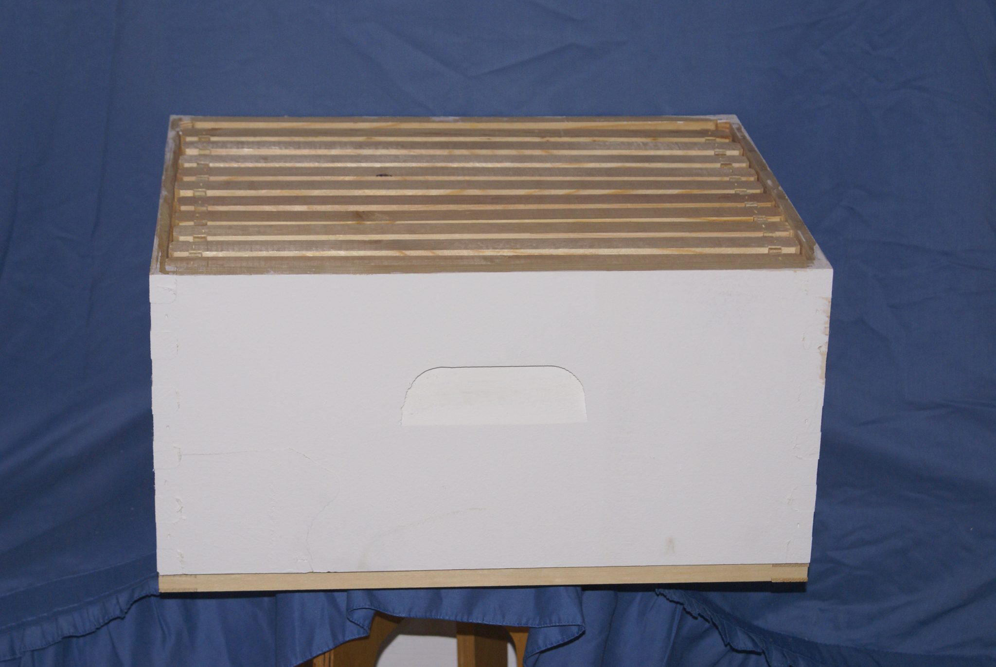 10 Frames and foundations with Deep Hive Box (CM)) – Fuller Bee Supply